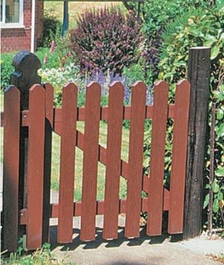 Picket-Gate-Brown-920x600 - Marmax Recycled Plastic Products - Manufactured in the UK