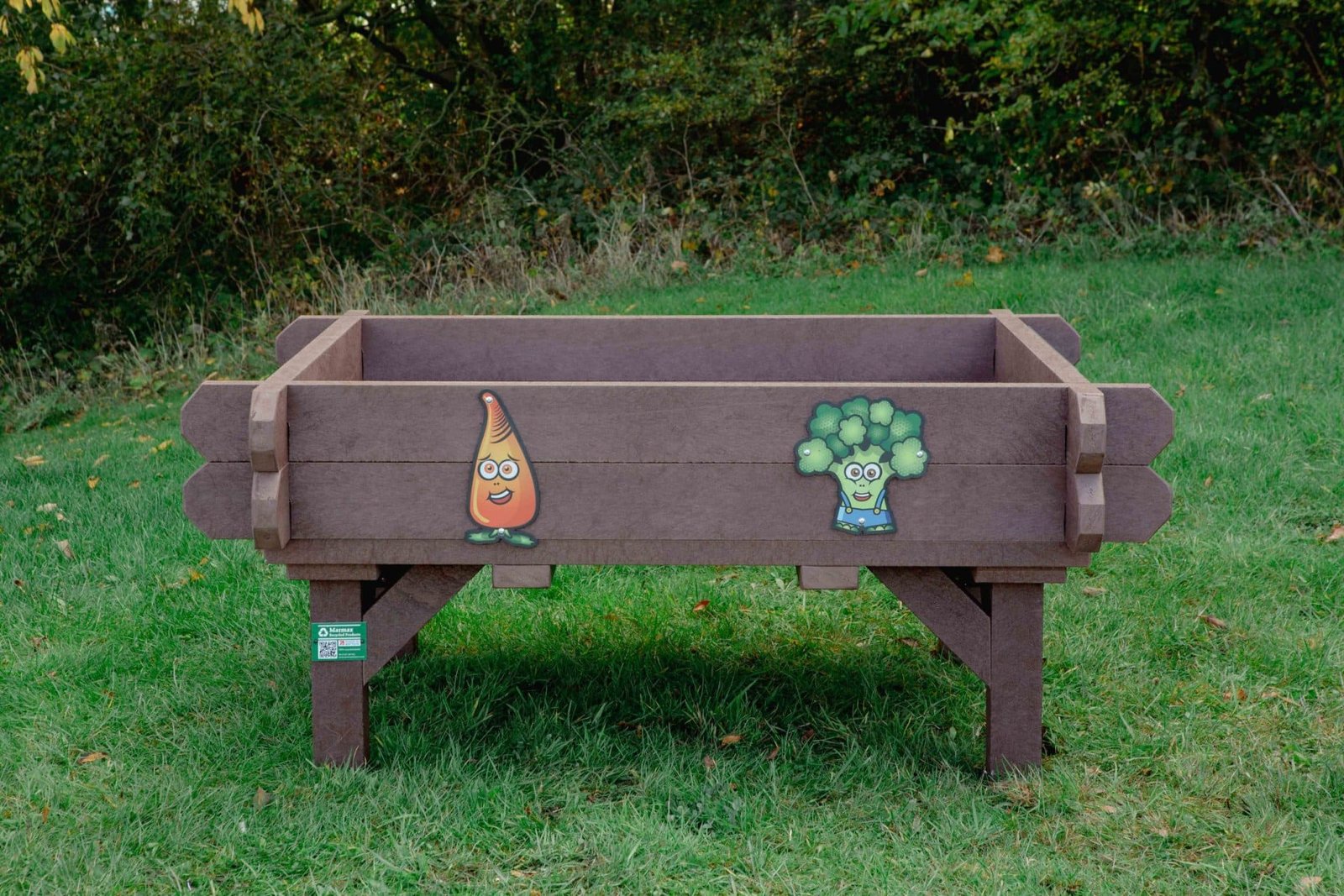 Potting Table - Marmax Recycled Plastic Products - Manufactured in the UK Potting Table on grass