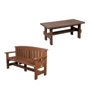Traditional Seat & Coffee Table